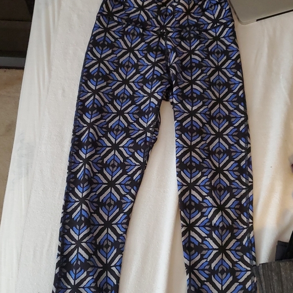 Funky Workout Leggings! - Picture 1 of 2